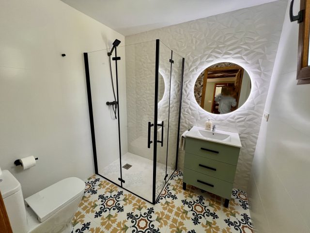 5.- Amarilla 3 baño