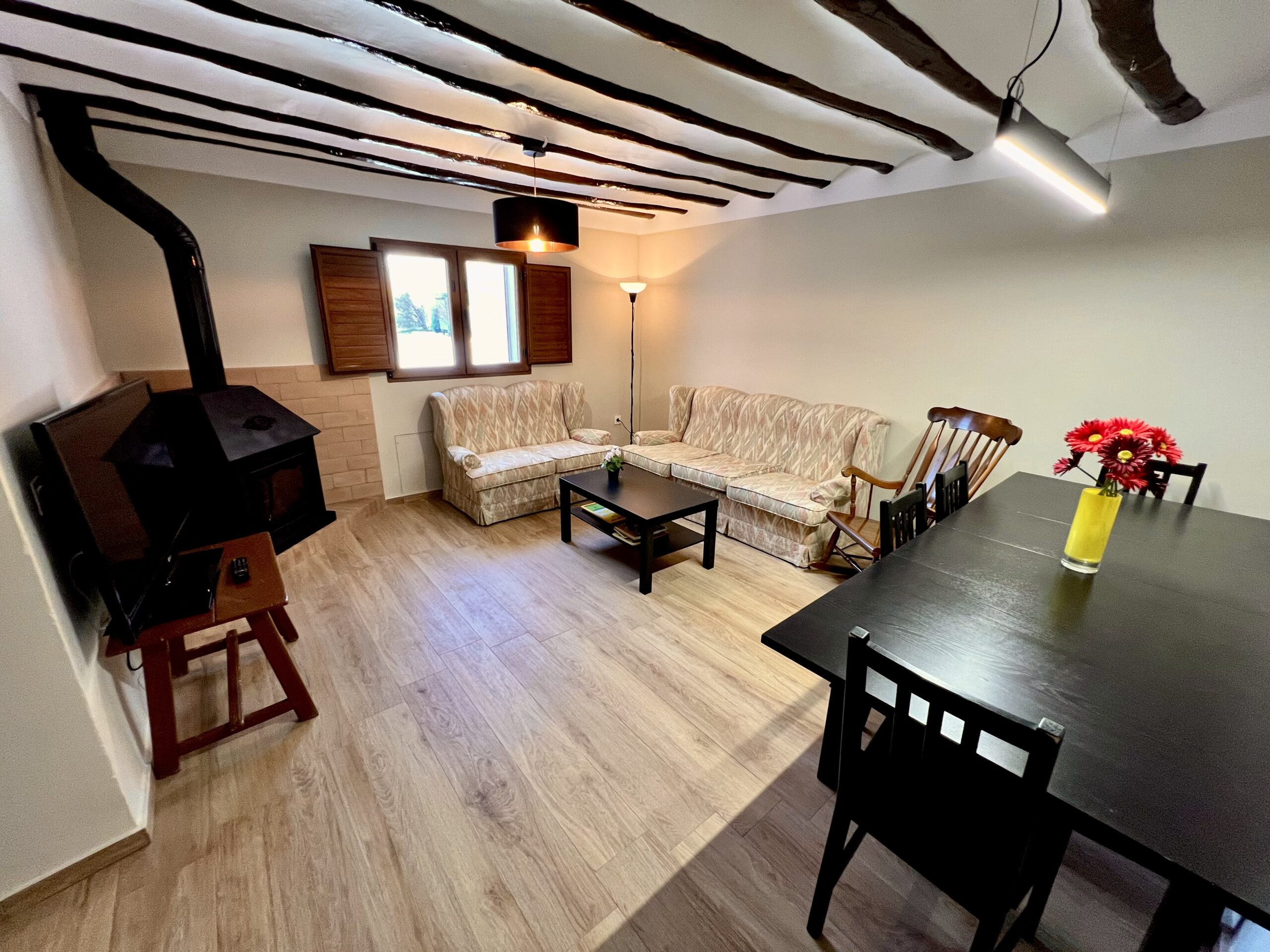 2.- Salon comedor