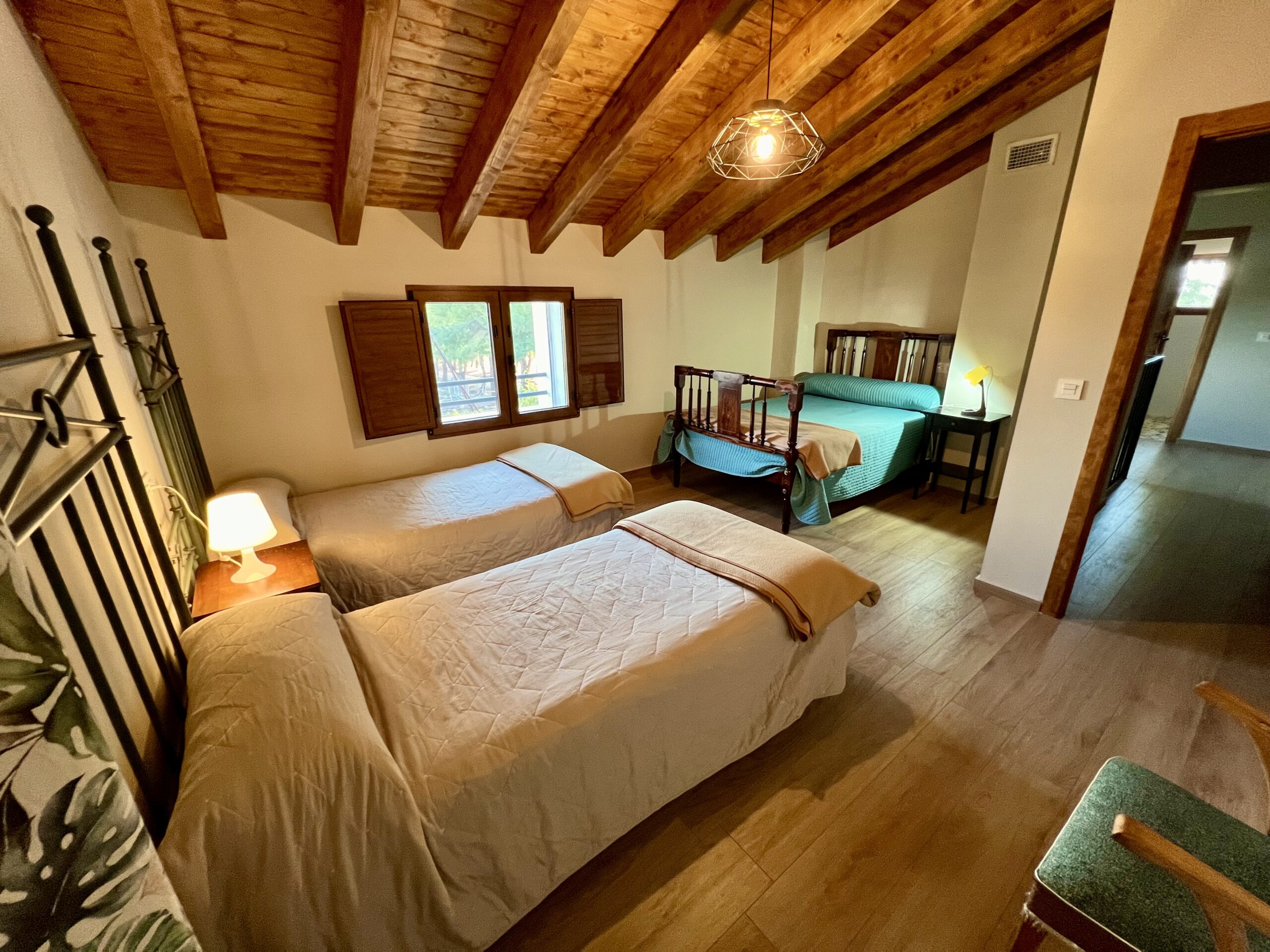 8.- Dormitorio 3b.