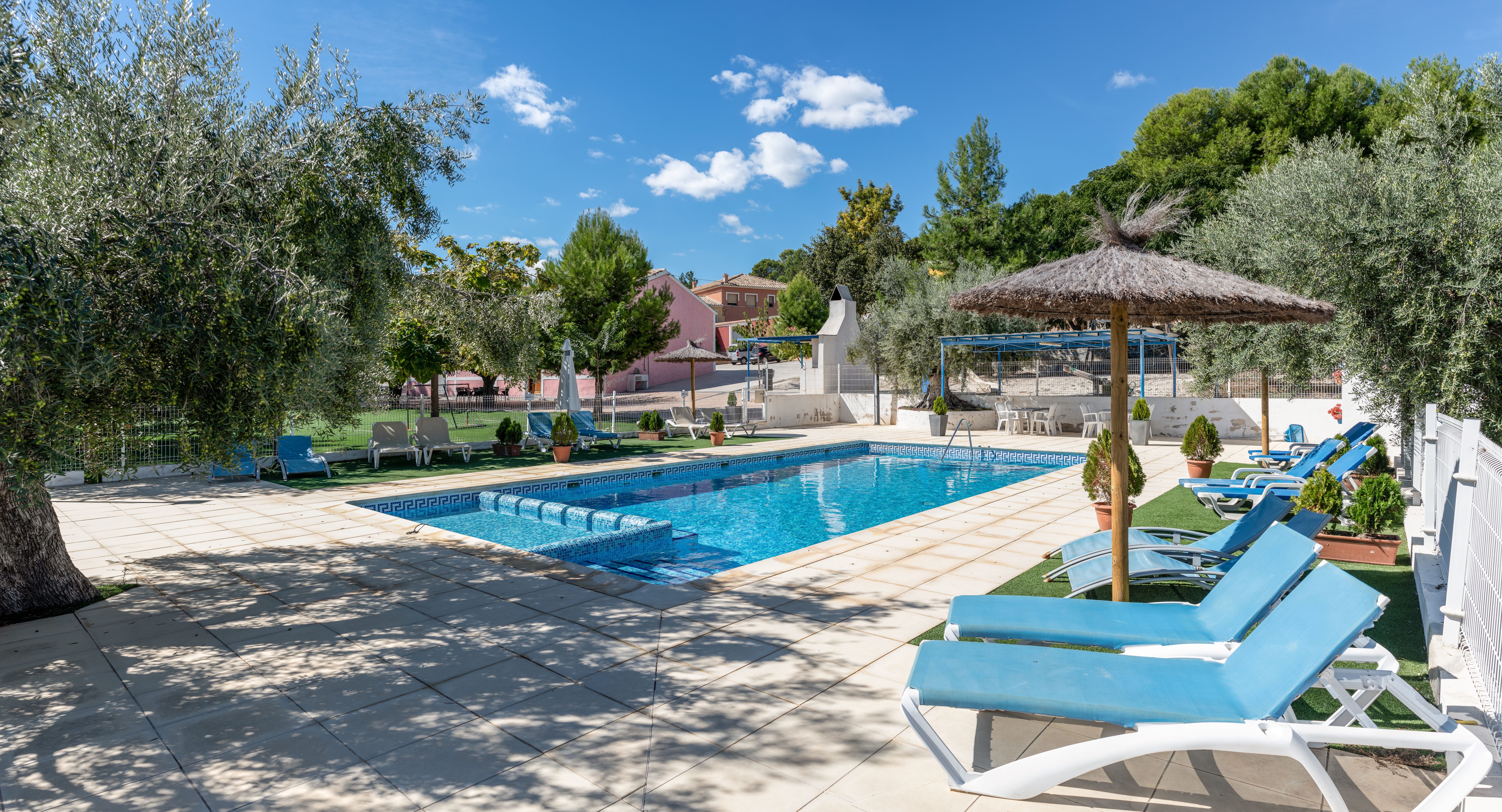 Piscina menos calidad 2